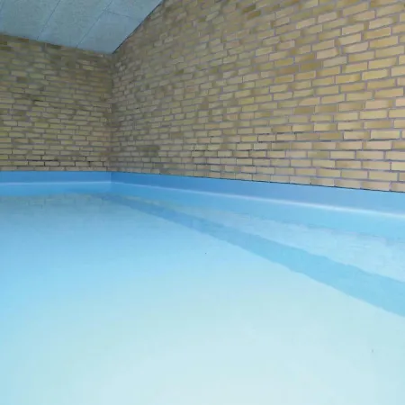 Four-bedroom Holiday In Vakantiehuis